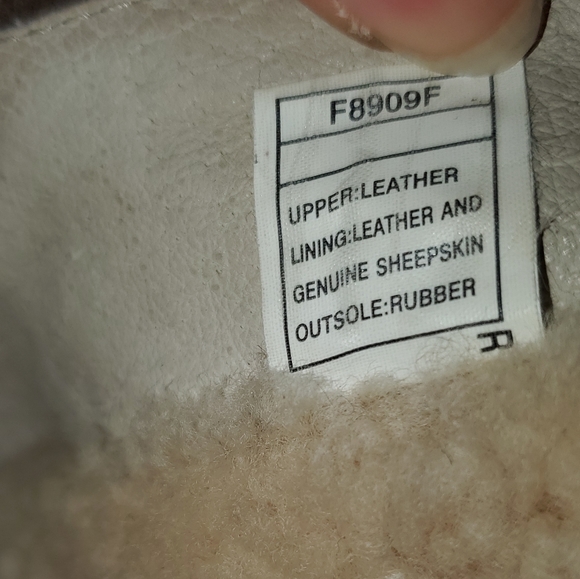 UGG Australia Gizzella Wedge Booties - Picture 14 of 16